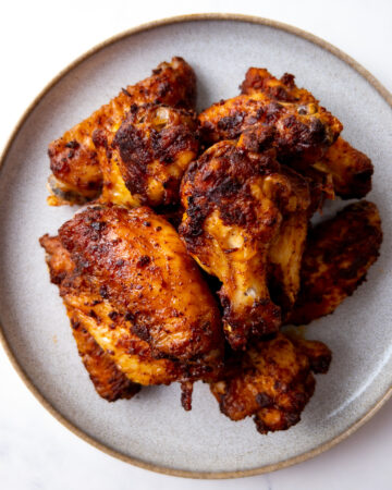 air fryer chicken wings on a plate