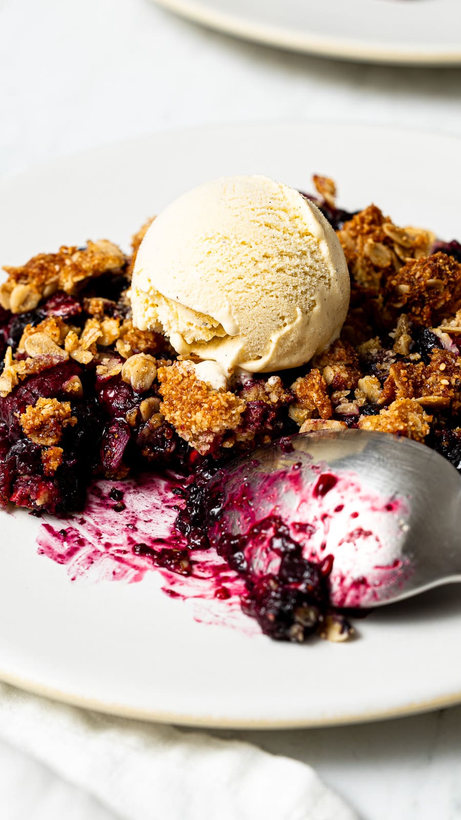 Berry Crisp with Mixed Frozen Berries - Bites of Beri
